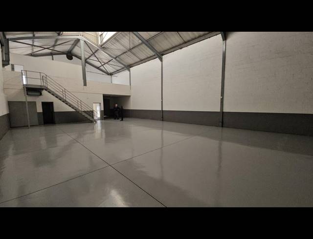 INDUSTRIAL PROPERTY TO RENT IN RANDJESPARK